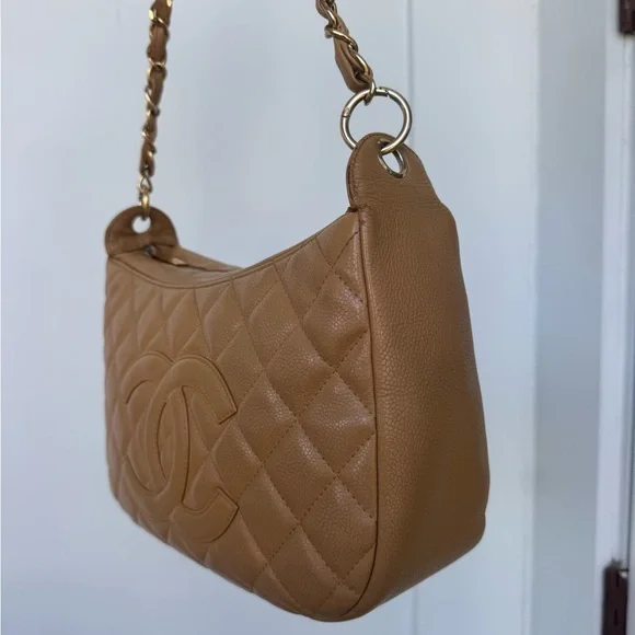 ✨ CHANEL Quilted Caviar Leather Shoulder Bag – Camel Beige – Made in Italy ✨ - Picture 6 of 16